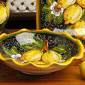 Small Ruffled Bowl